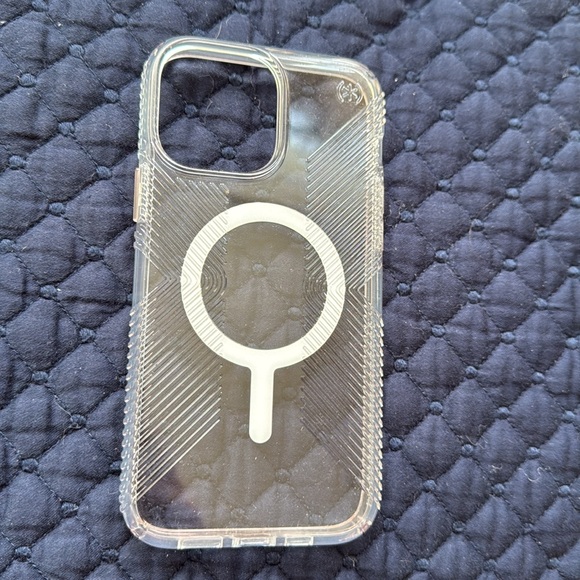 Speck IPhone 13 Pro Max case - Picture 2 of 8